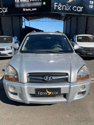 HYUNDAI TUCSON 2.0 MPFI GLS 16V 143CV 2WD FLEX 4P AUTOMÁTICO HYUNDAI TUCSON 2.0 MPFI GLS 16V 143CV 2WD FLEX 4P AUTOMÁTICO